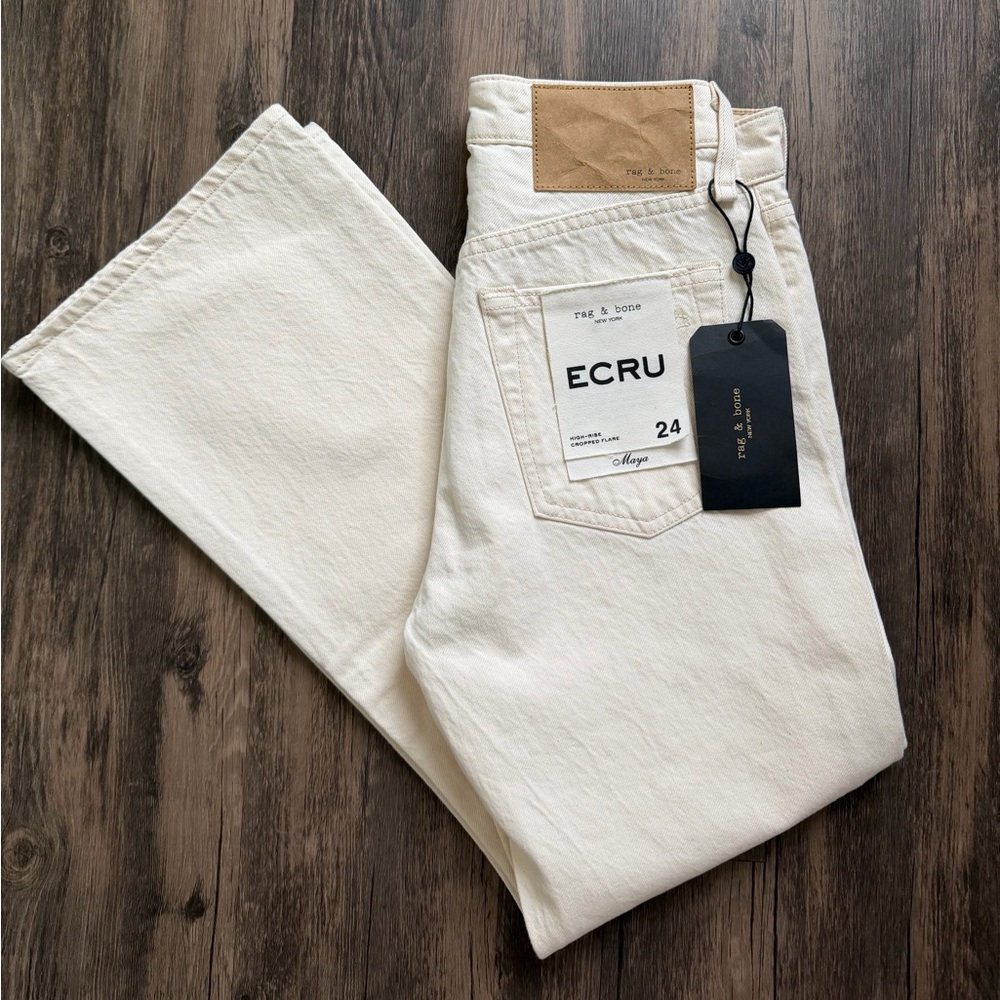 NWT Rag & Bone Ecru Organic Cotton Jeans
maya high rise cropped flare